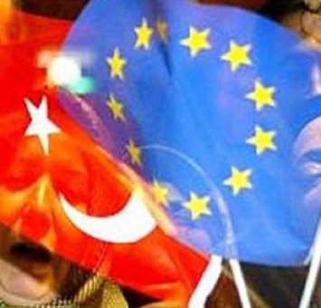 YURT DIŞINDA YAŞAYAN TÜRK VATANDAŞLARI TÜRKİYEDEKİ EVLERİ İÇİN NASIL VERGİ VERECEK ?